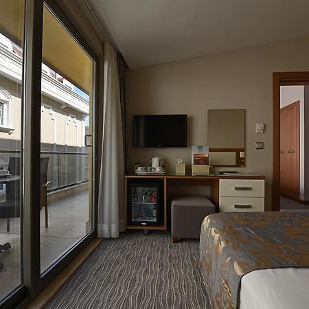 Yasmak Comfort Hotel Стамбул Экстерьер фото