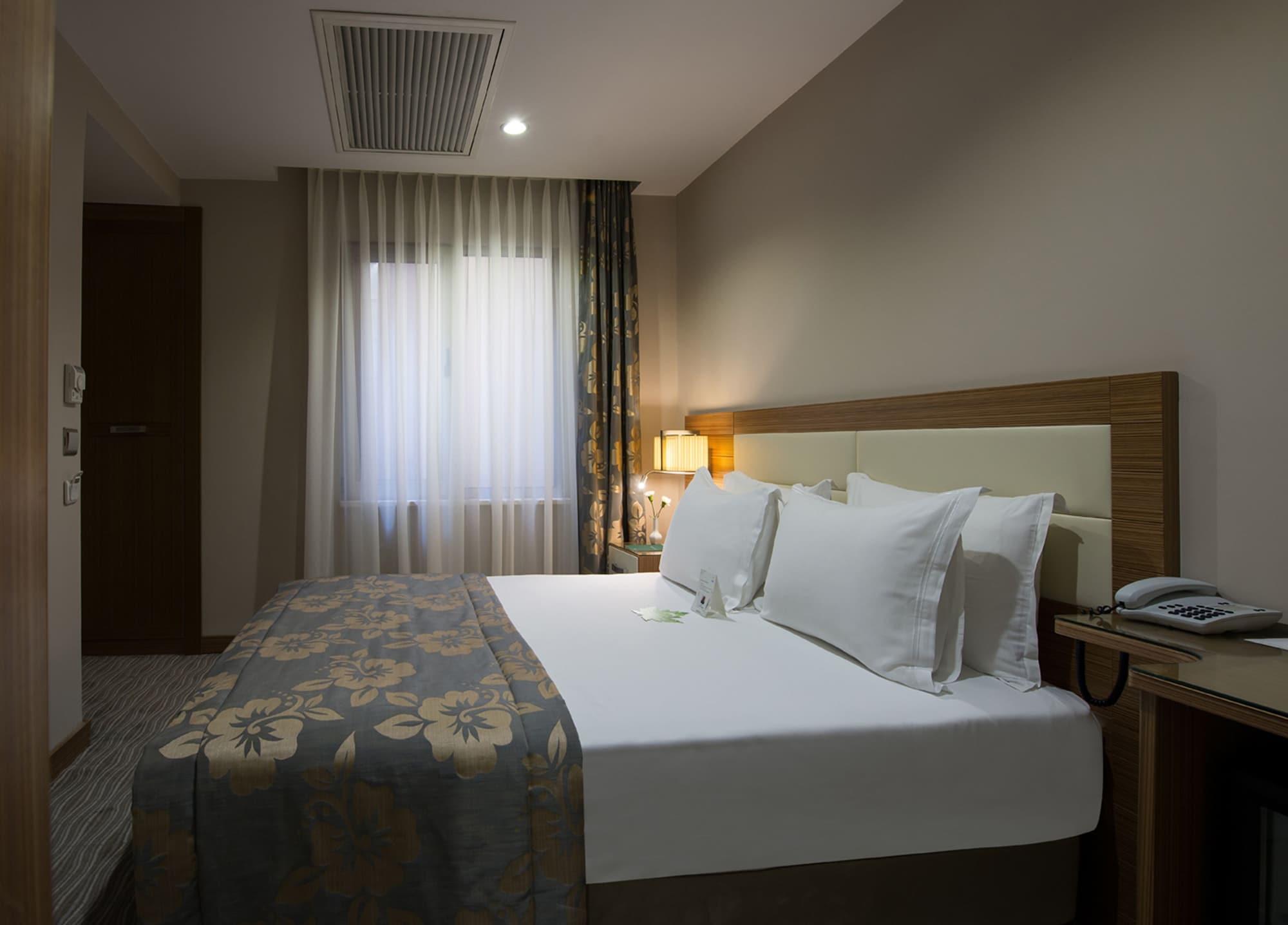 Yasmak Comfort Hotel Стамбул Экстерьер фото