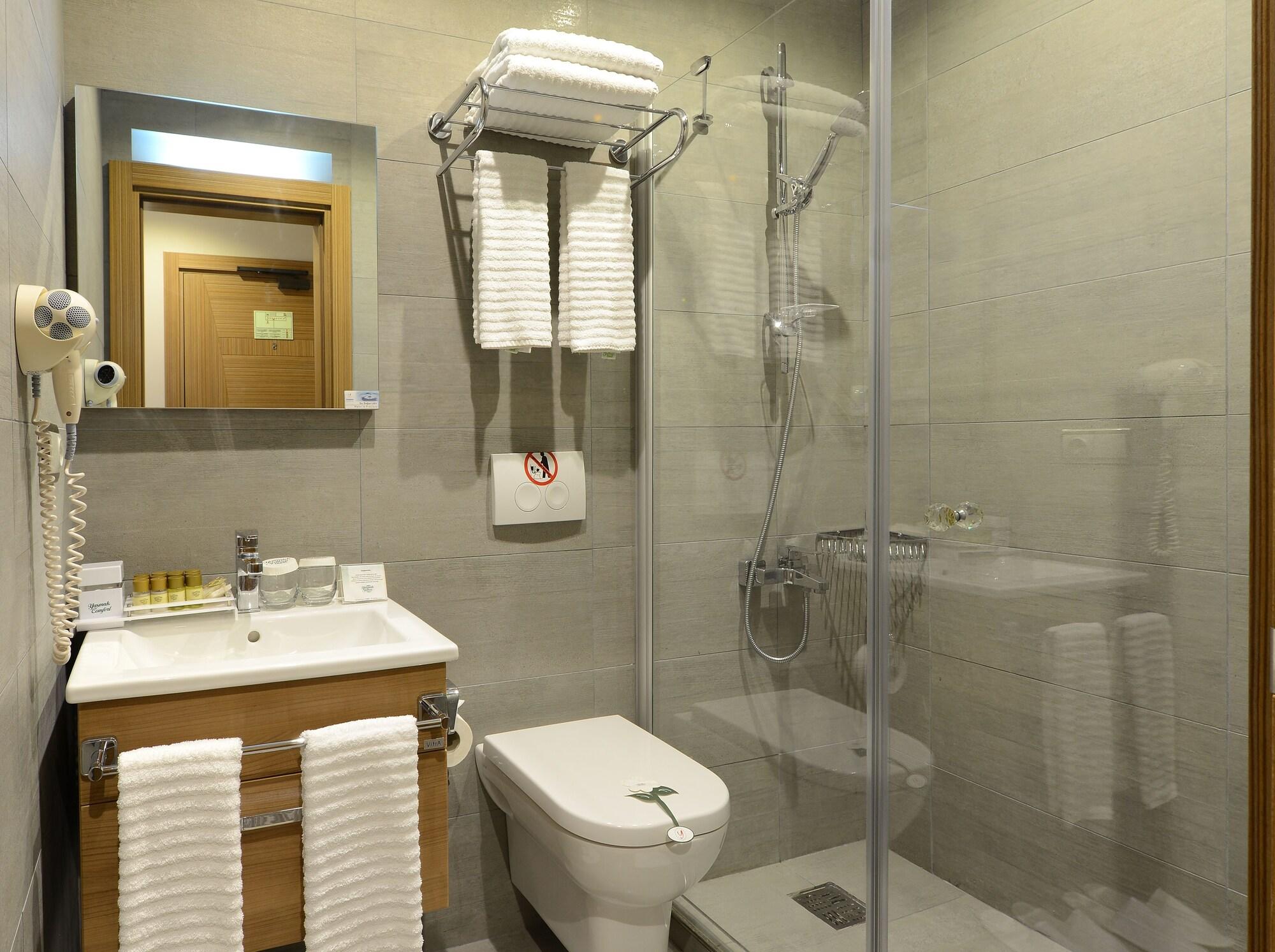 Yasmak Comfort Hotel Стамбул Экстерьер фото