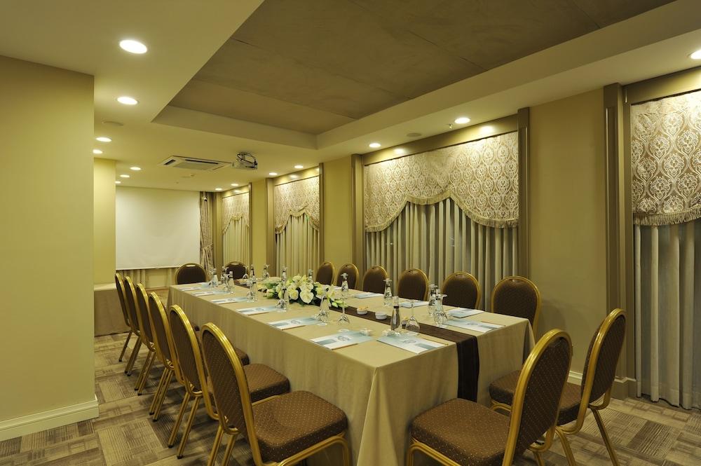 Yasmak Comfort Hotel Стамбул Экстерьер фото