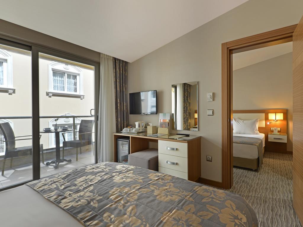 Yasmak Comfort Hotel Стамбул Экстерьер фото