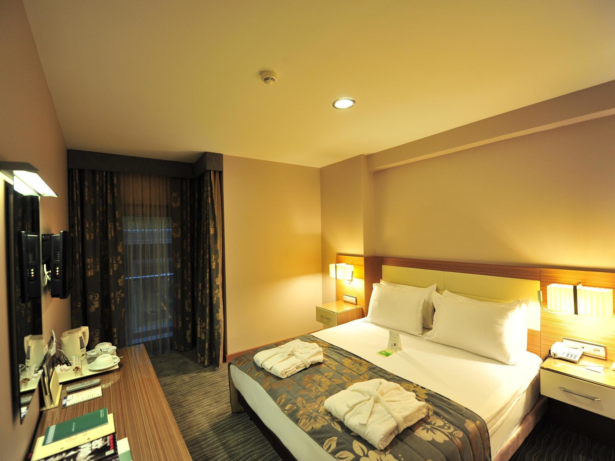 Yasmak Comfort Hotel Стамбул Экстерьер фото